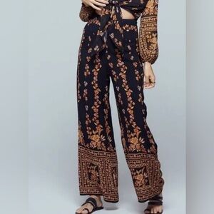 Band of Gypsies Floral Wide Leg baggy Pants